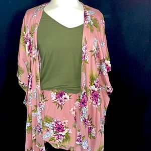 A 2 piece summer shorts and cover/ Luau #Hawii